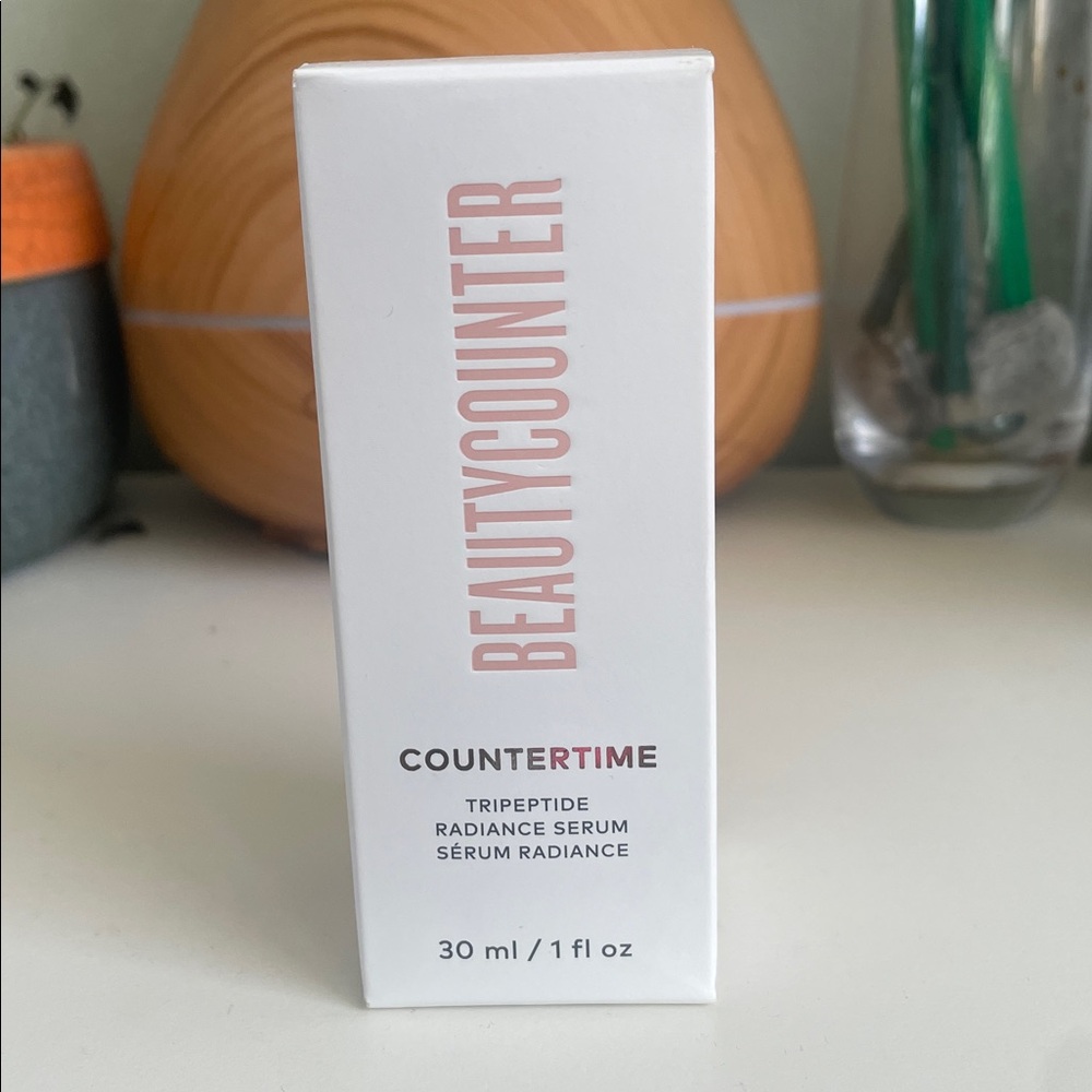 NIB Beautycounter Countertime Tripeptide Serum!